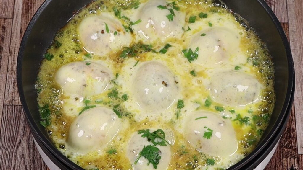 ovos cozidos na manteiga