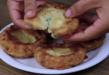 Bolinhos de batata com queijo muçarela