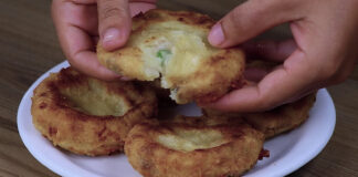 Bolinhos de batata com queijo muçarela