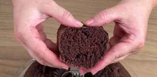 Bolo de café com cacau