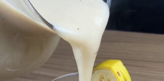 Suco de arroz com banana, canela e limão