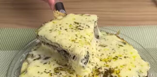 Omelete gourmet de cebola com queijo