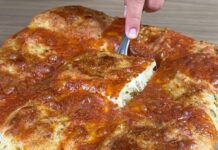 Pão de Batata Caseiro: Receita Fácil com Queijo Derretido