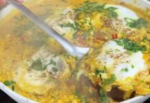 Receita de Ovos Temperados Feitos na Frigideira