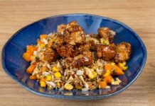 Pollo con riso in salsa agrodolce