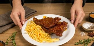 Pressure Cooker Steak with Onion Sauce