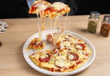 Pizza de Micro-ondas com Calabresa